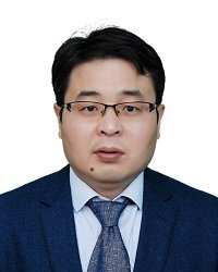 尹治平